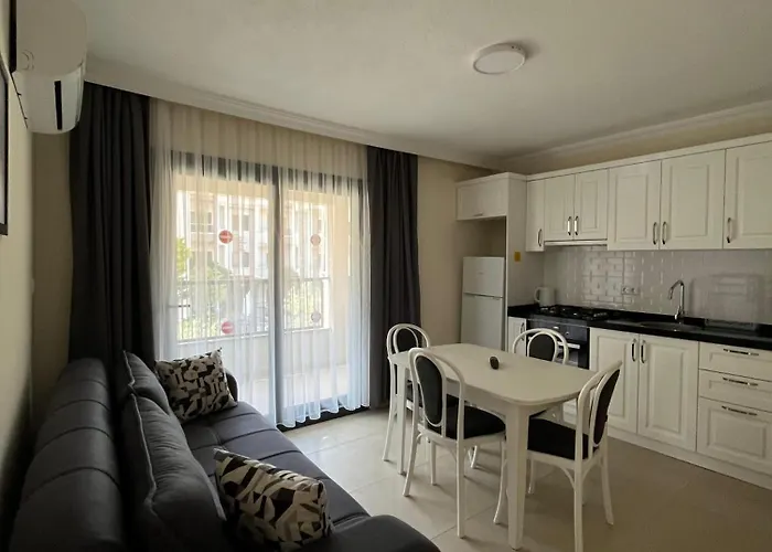 Aparthotel Gözdem 4*