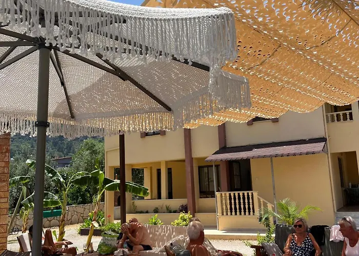 Aparthotel Gözdem 4*
